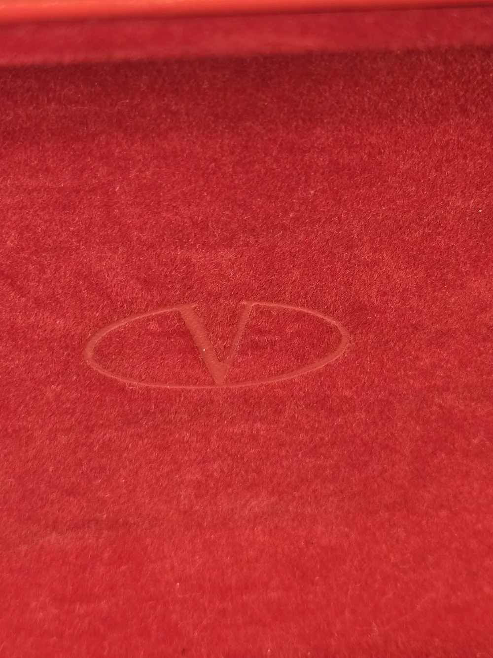 Valentino Red Hard Case Sunglasses Eyeglasses Clamshell Protective Luxury